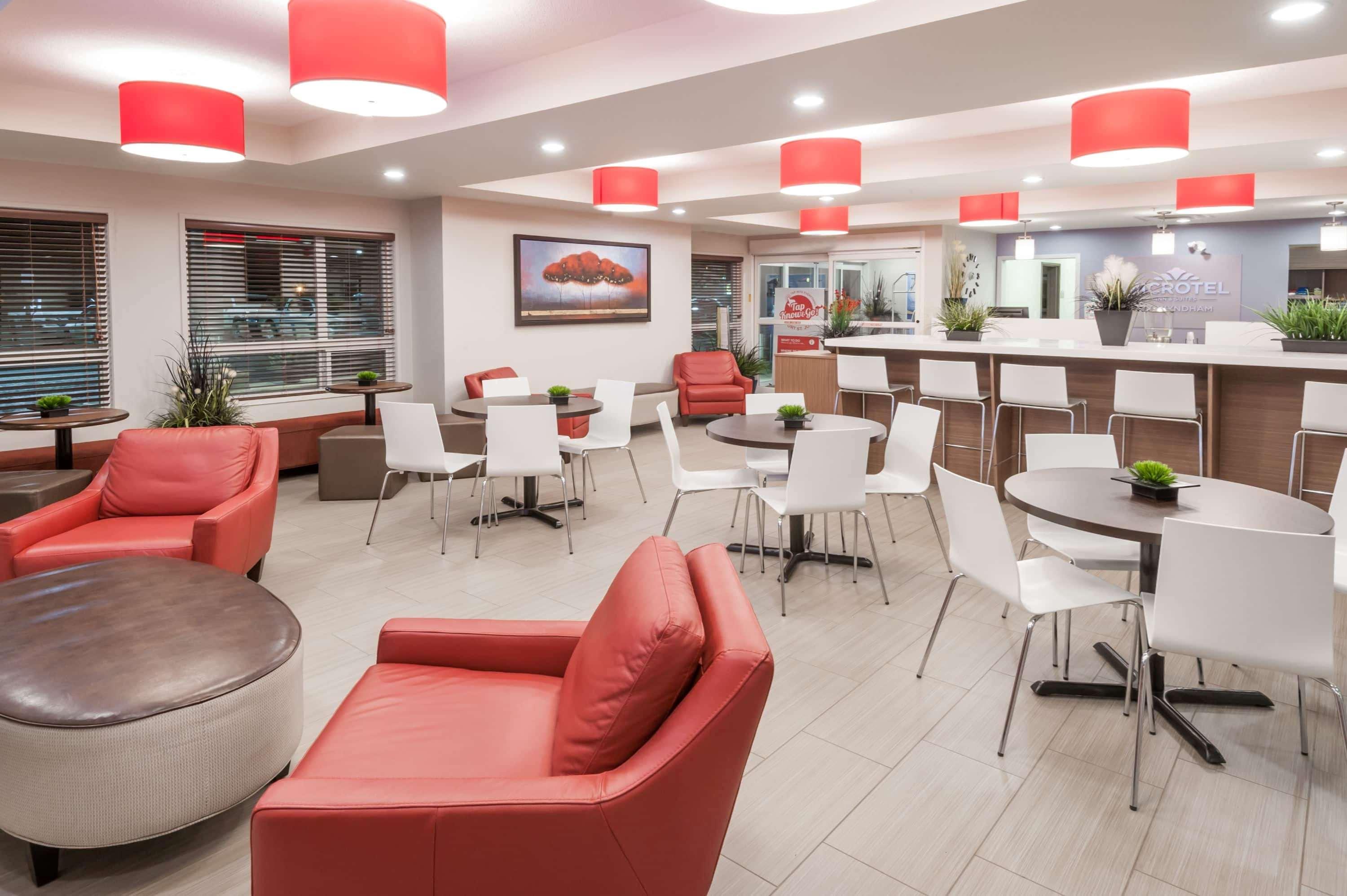 Microtel Inn & Suites By Wyndham Fort Saint John Fort St. John Екстер'єр фото