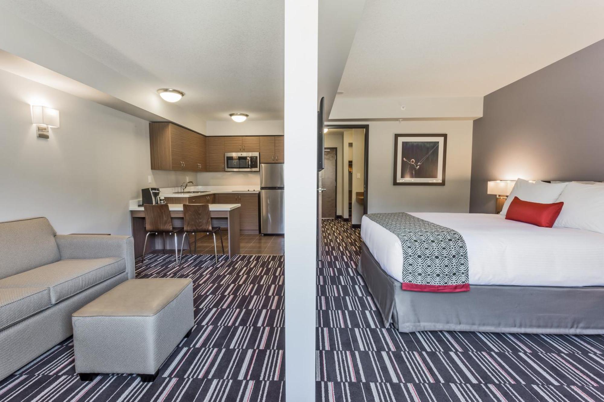 Microtel Inn & Suites By Wyndham Fort Saint John Fort St. John Екстер'єр фото